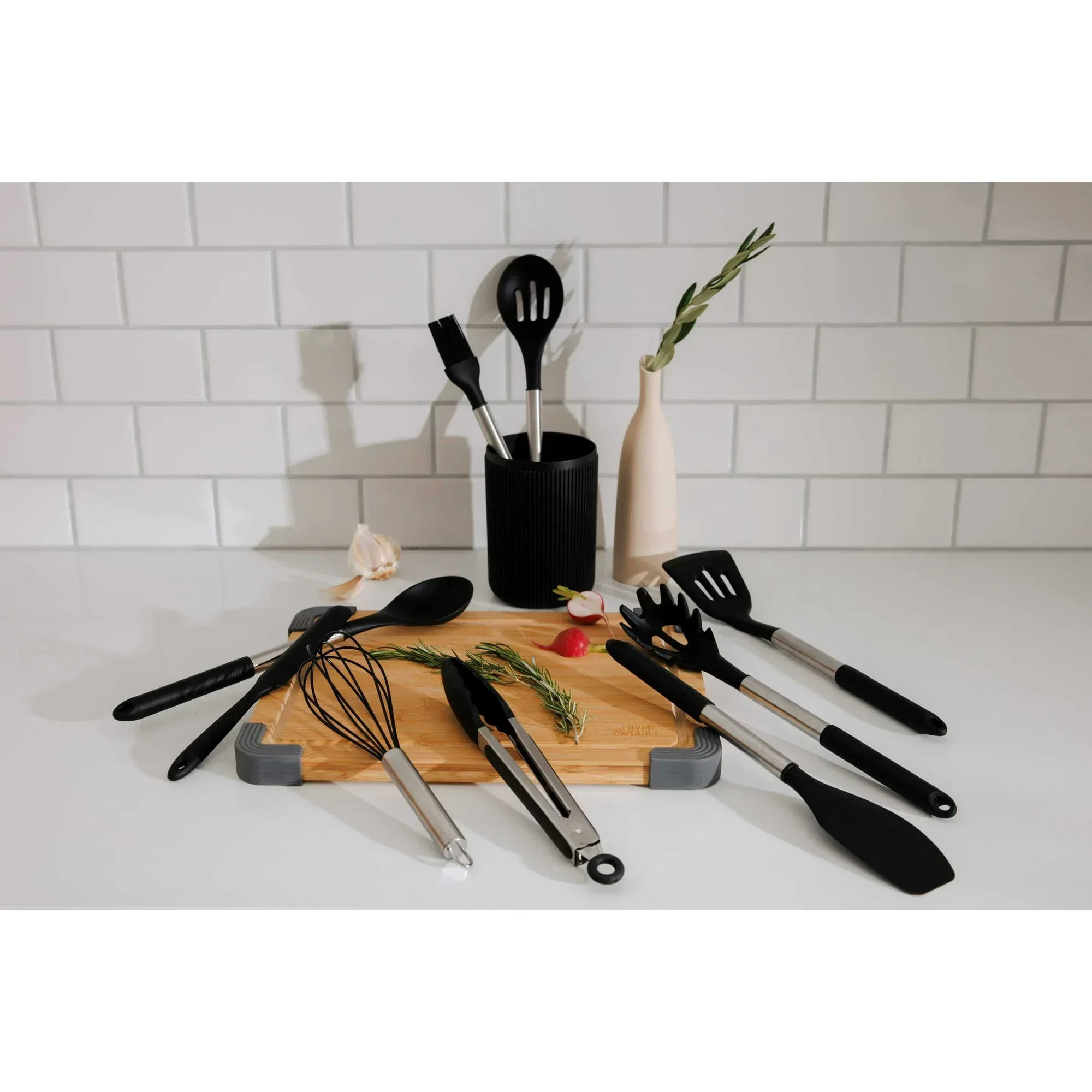 Thyme & Table 10-Piece Silicone Gadget Set - Black - Image 2