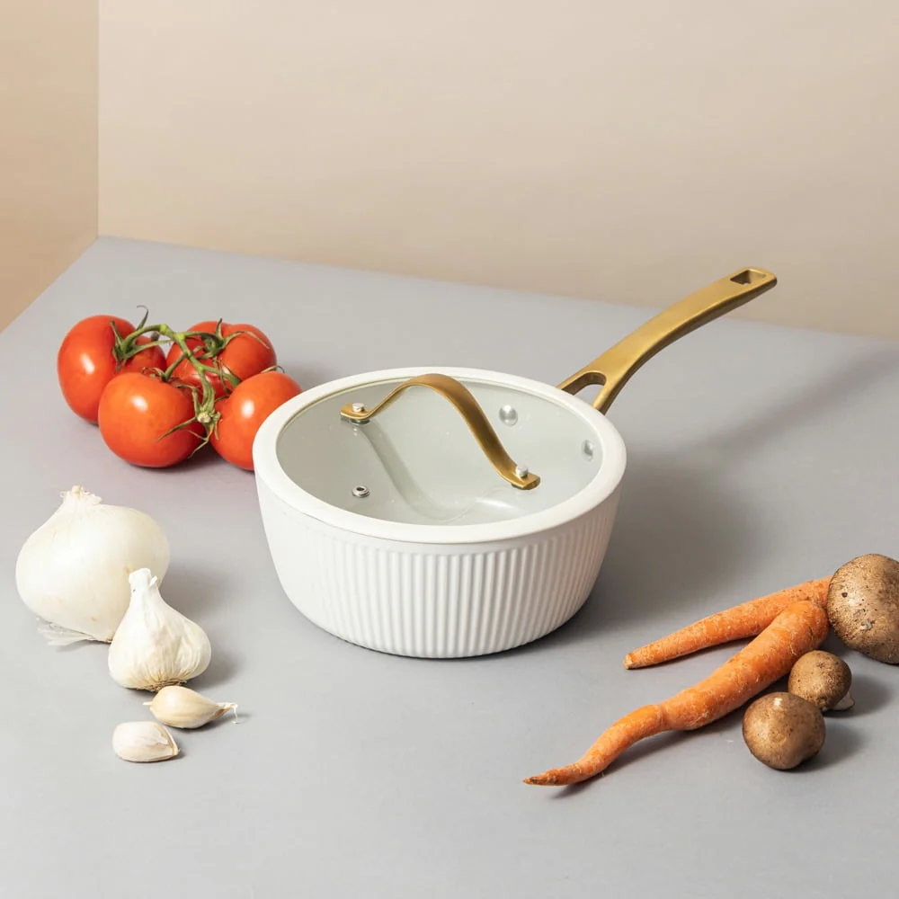 Thyme & Table 2.5 QT Non-Stick Signature Ribbed Saucepan - White & Gold - Image 4