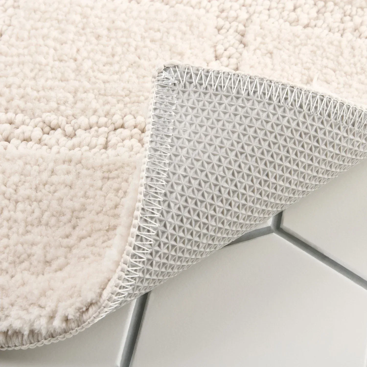 Town & Country Everyday Ultra Plush Solid Tufted Windowpane Bath Mat 20"x32" - Image 13