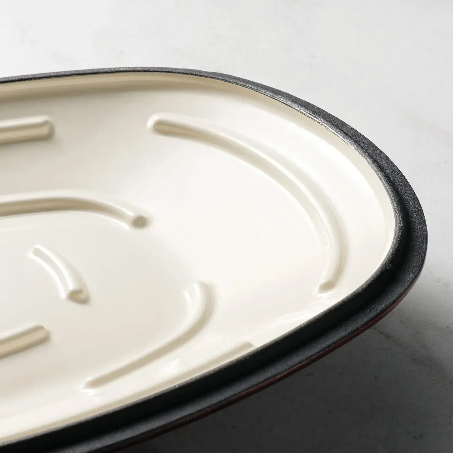 Tramontina 7-Quart Enameled Cast Iron Dutch Oven, Choose Color - Image 30
