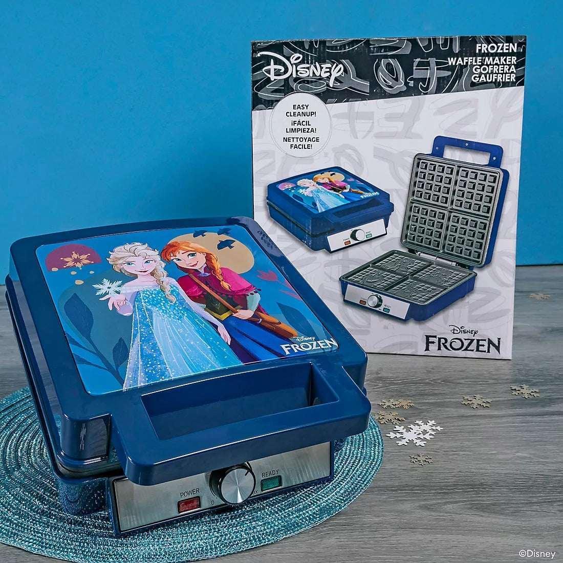 Uncanny Brands Disney Frozen Waffle Maker - Image 3