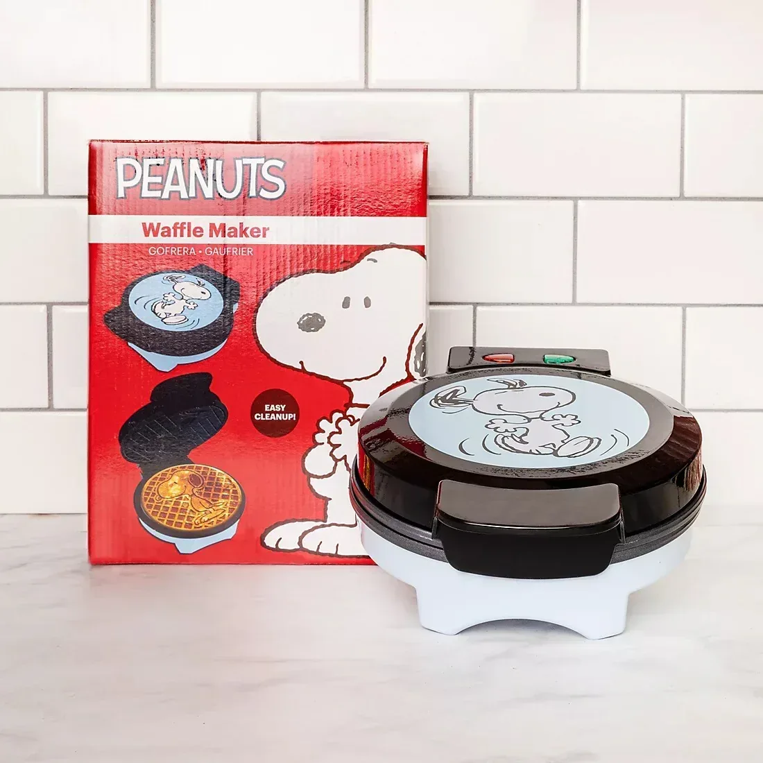 Uncanny Brands Peanuts Snoopy Waffle Maker - Image 3
