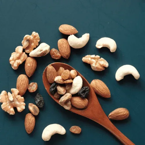 Unsalted Whole Cashews, 33 oz. - Image 3
