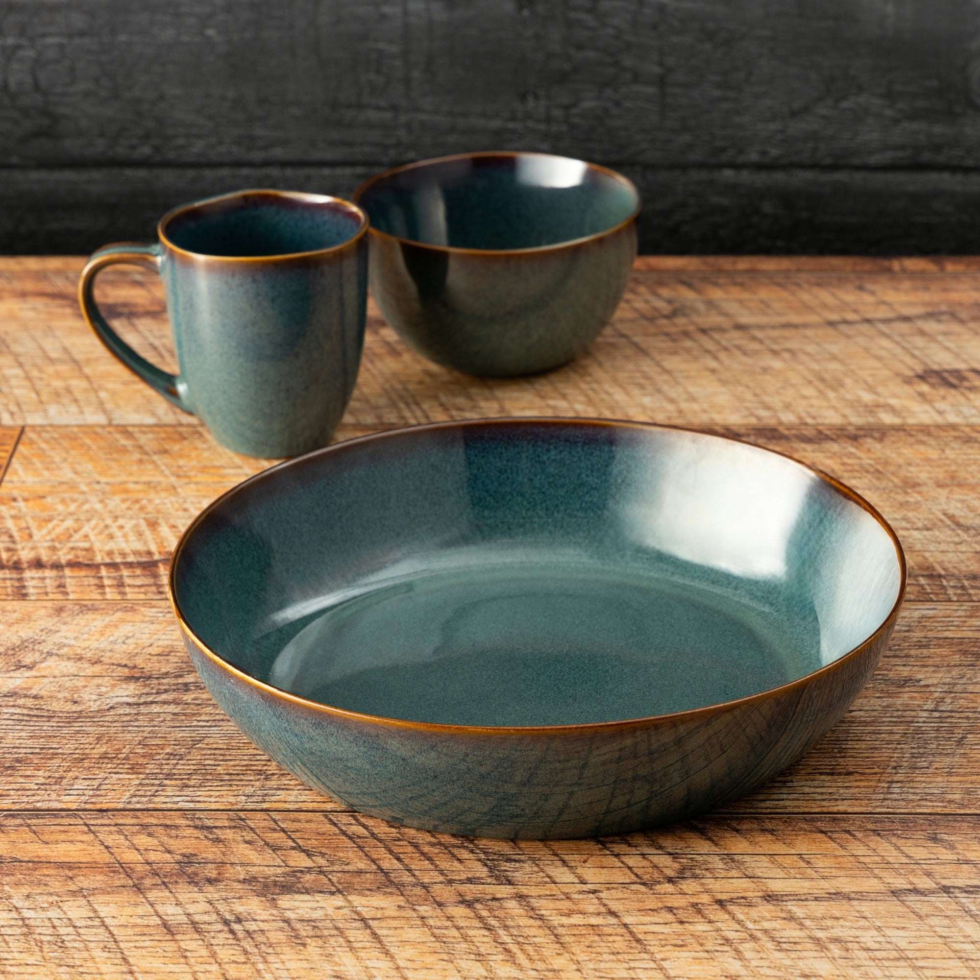 Yellowstone Dutton Reactive Ceramic Serve Bowl - Image 2