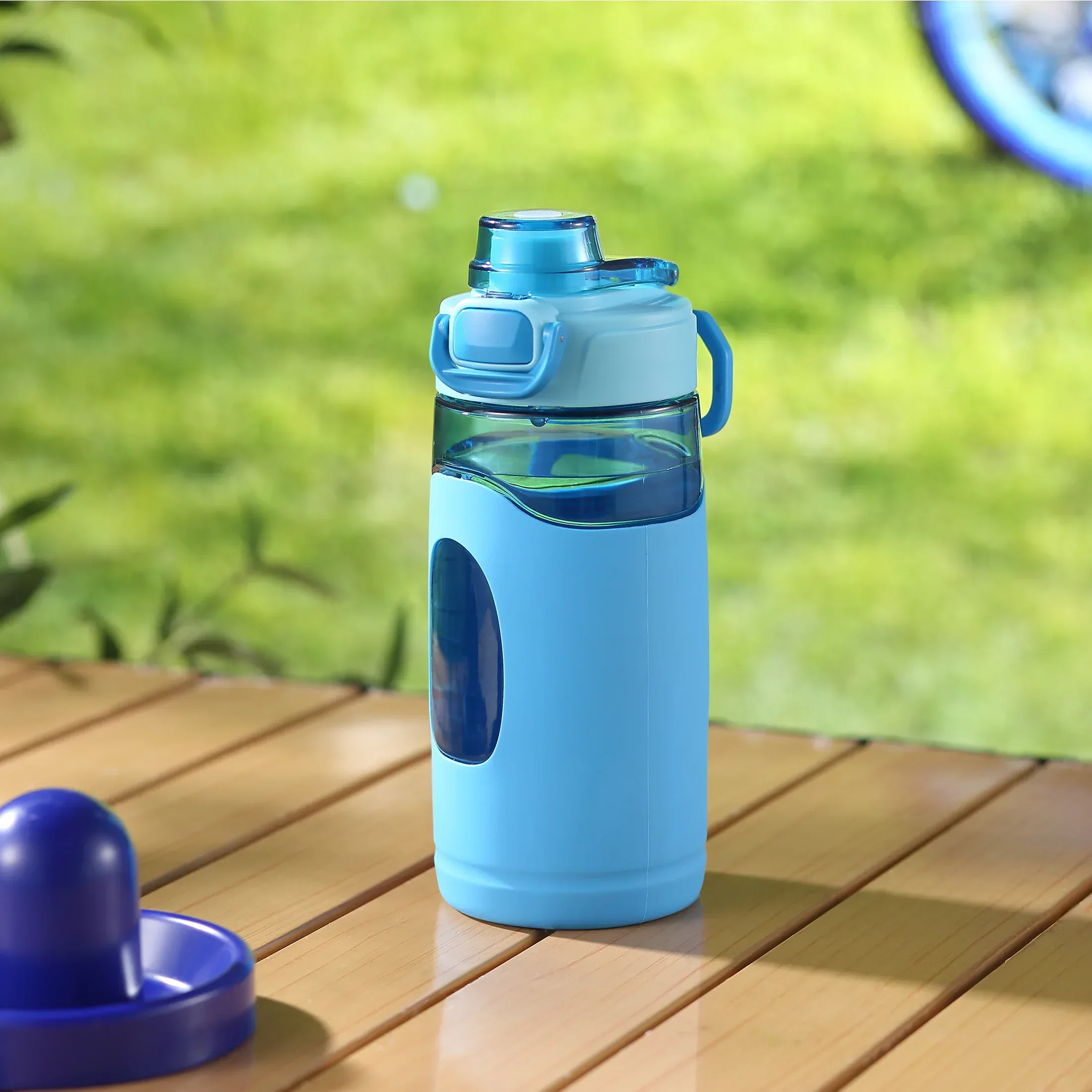 Your Zone 16 Fluid Ounces Water Bottle, Blue, Tritan, Silicone Sleeve, No Straw, Reuseable - Image 4